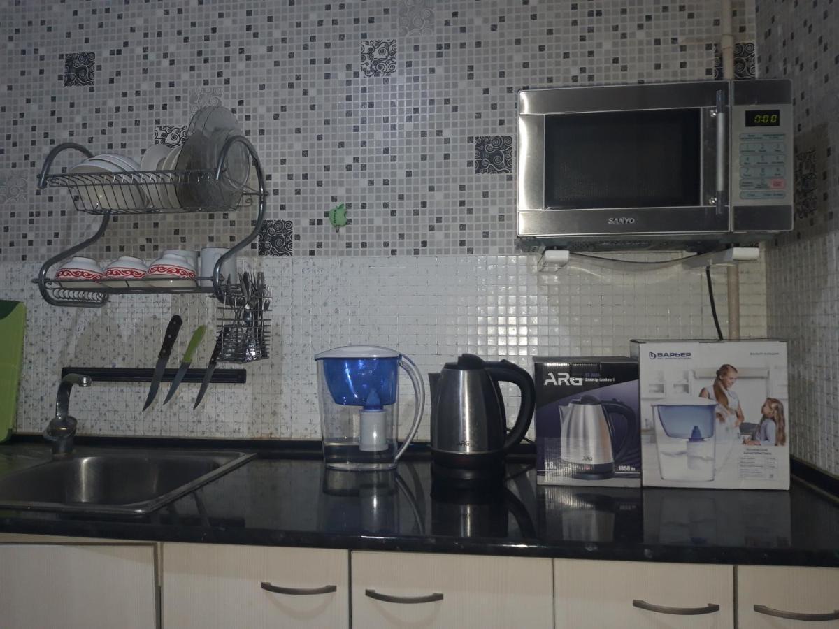 2 Rooms Apartment Near Kaznu, Botanical Garden,Un, Atakent, Forum Almaty Bagian luar foto