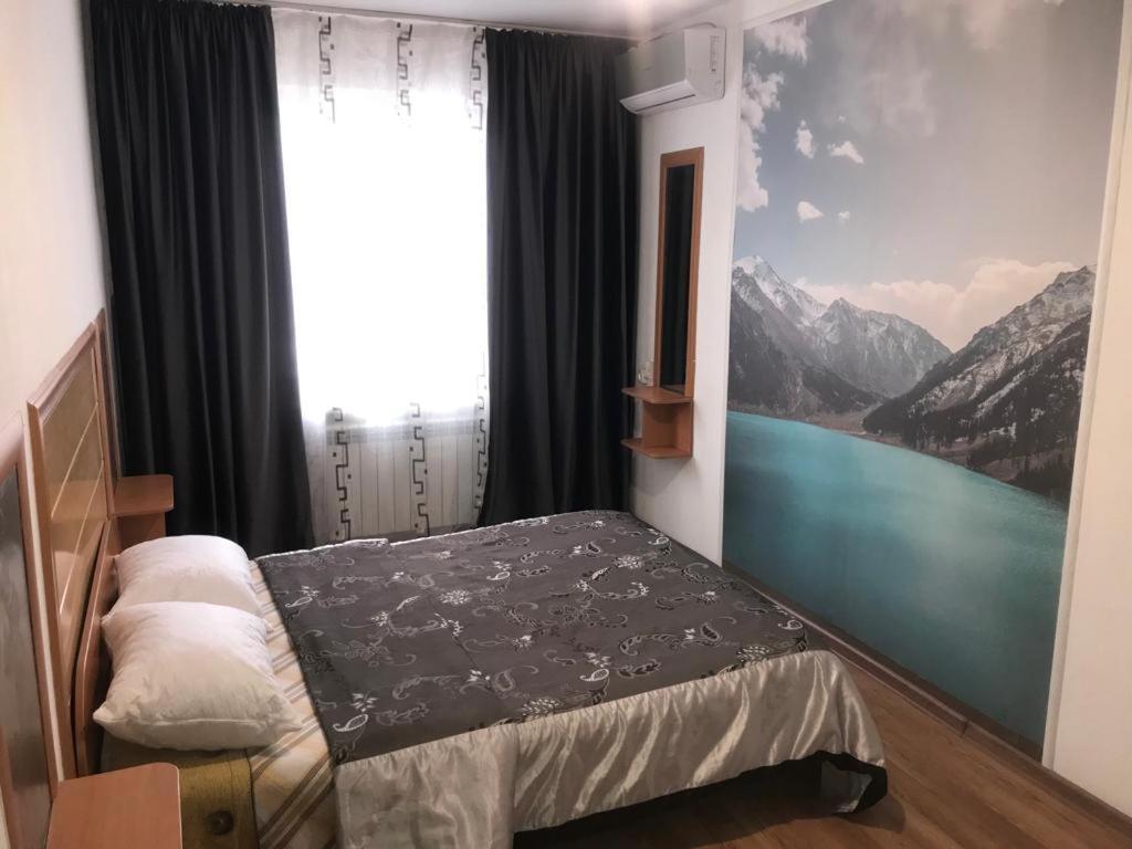 2 Rooms Apartment Near Kaznu, Botanical Garden,Un, Atakent, Forum Almaty Bagian luar foto